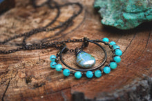 Load image into Gallery viewer, Amazonite Horseshoe Necklace