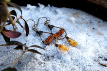 Load image into Gallery viewer, Woven dangle earrings, peach honey & mottled caramel czech glass