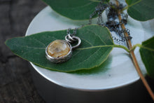 Load image into Gallery viewer, Delicate rutile quartz spinner necklace
