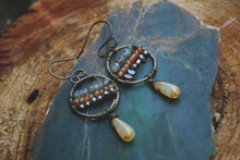 Load image into Gallery viewer, Woven dangle earrings, peach honey &amp; mottled caramel czech glass
