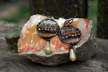 Load image into Gallery viewer, Woven dangle earrings, peach honey &amp; mottled caramel czech glass
