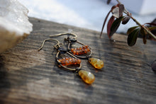 Load image into Gallery viewer, Woven dangle earrings, peach honey &amp; mottled caramel czech glass
