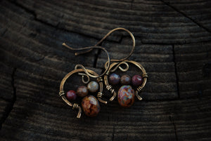 Mauve czech glass horseshoe earrings